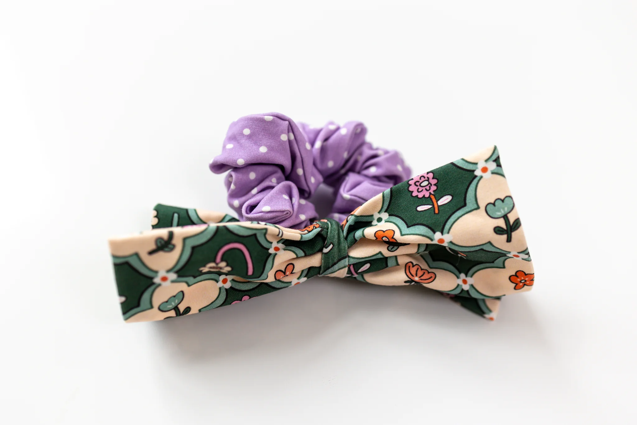 Heartfelt Vintage Grace Scrunchie - Image 7