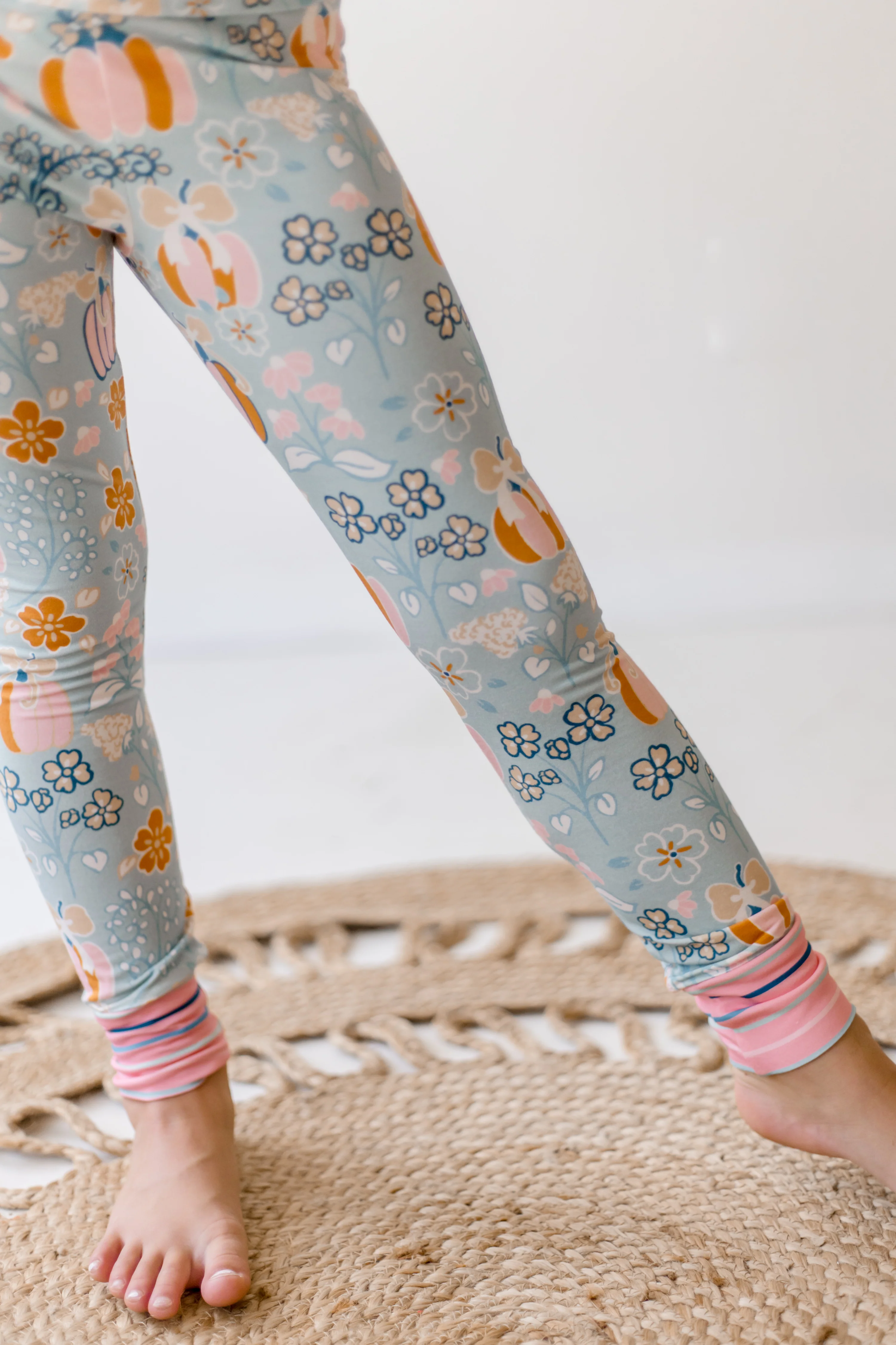 Pumpkin Parade Lounge Set - Image 5